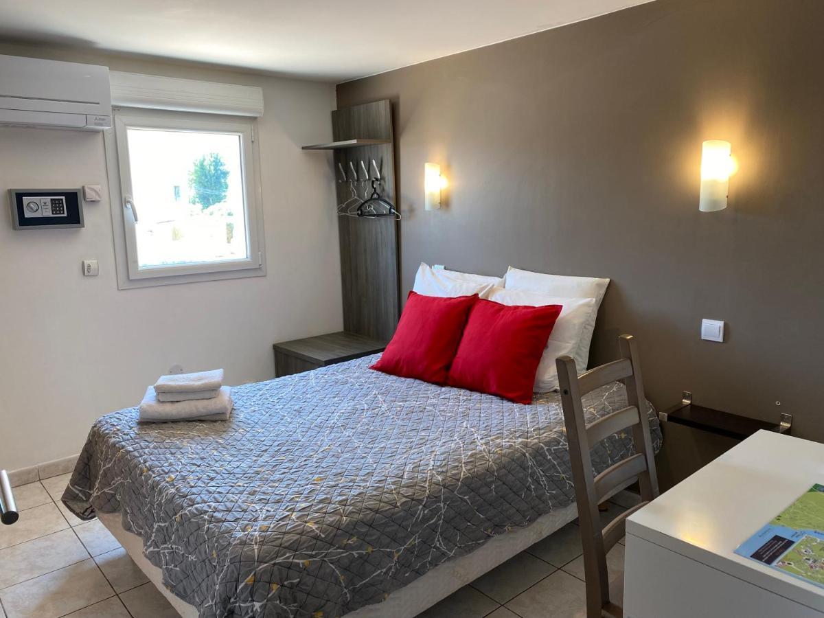 Logis Hotel La Chaumiere Marseillan  Exteriör bild