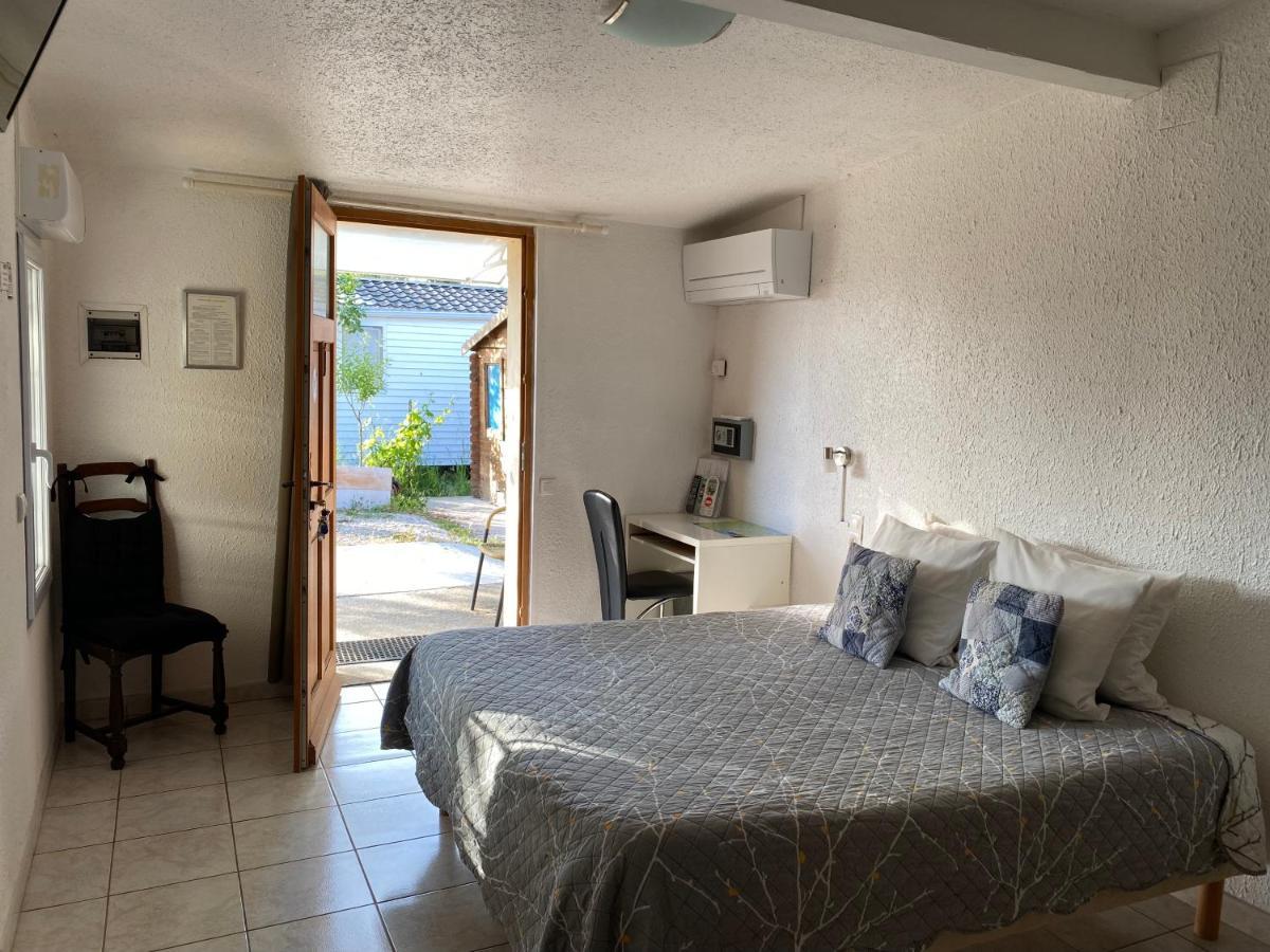 Logis Hotel La Chaumiere Marseillan  Exteriör bild