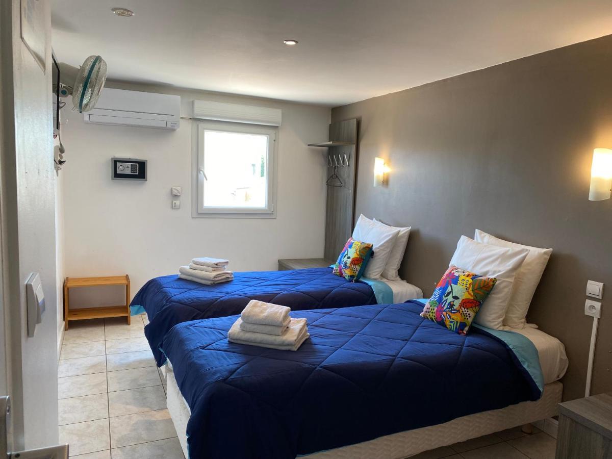 Logis Hotel La Chaumiere Marseillan  Exteriör bild