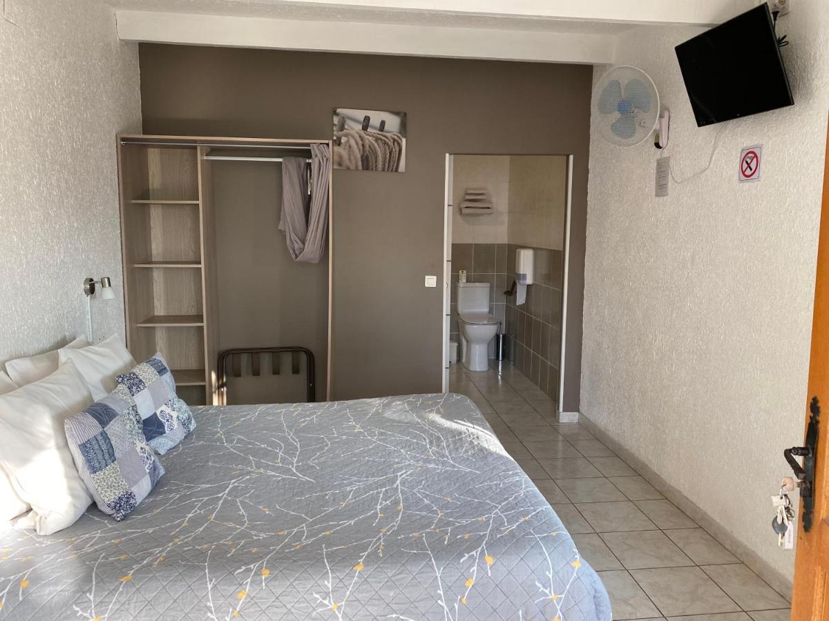 Logis Hotel La Chaumiere Marseillan  Exteriör bild