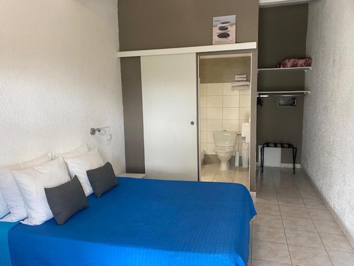 Logis Hotel La Chaumiere Marseillan  Exteriör bild